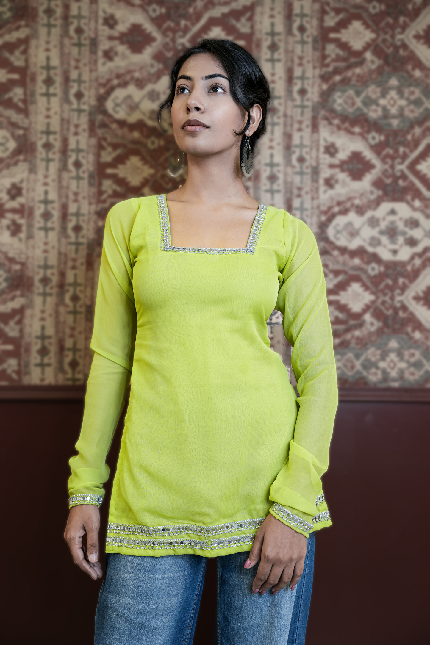 RUHANI KURTI