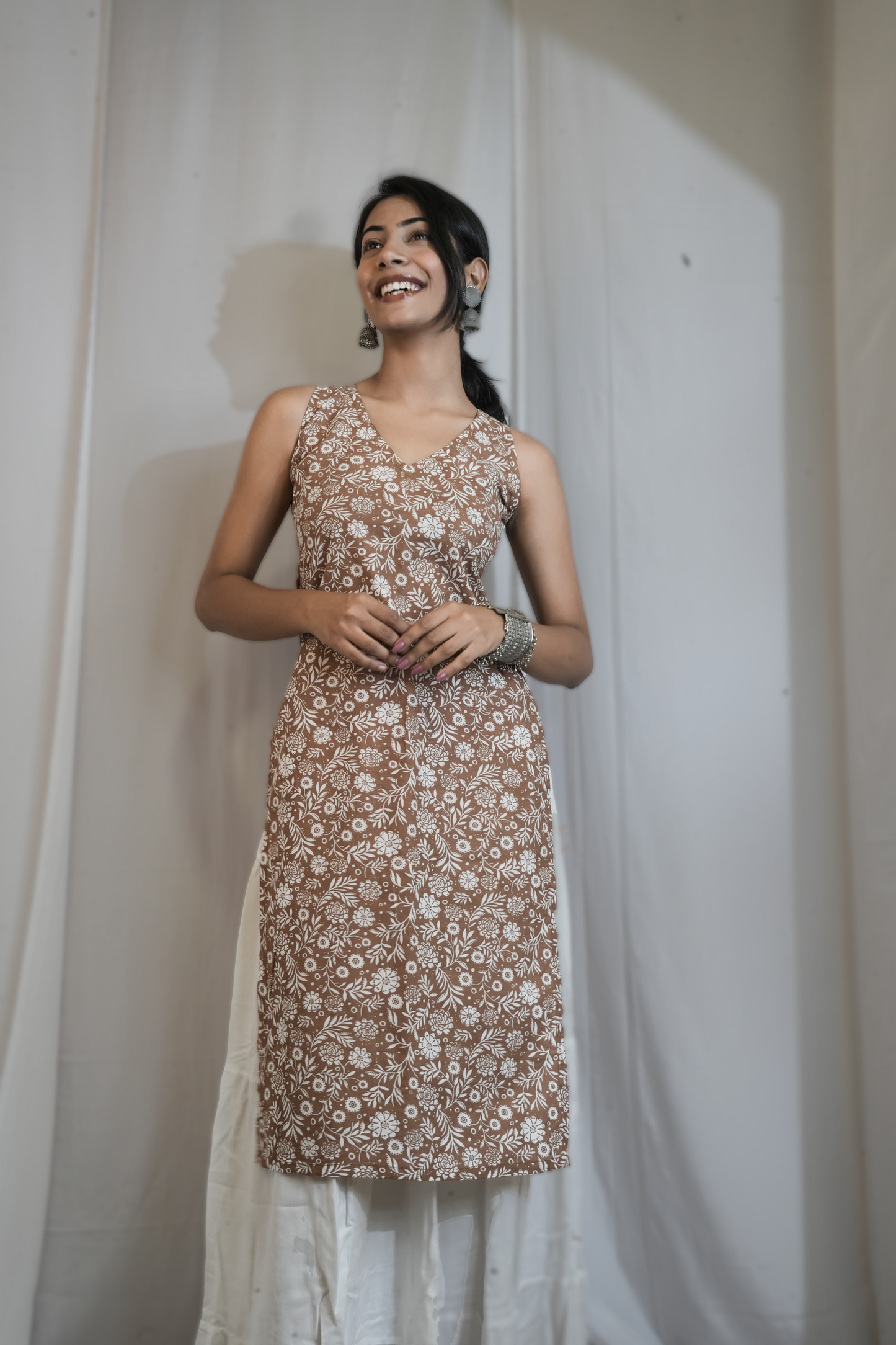 RAAHI KURTI